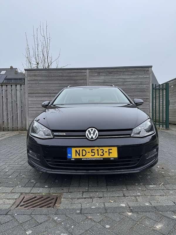 Zwart Occasion 2017 VW Golf VII Stationwagen | € 7.000 (Super prijs) - Afbeelding 1/4