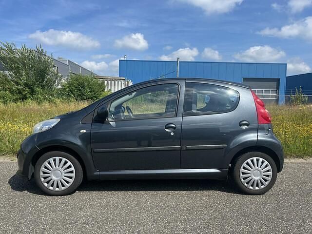 Occasion Peugeot 107 68 PK (50 kW) 2008 Grijs Hatchback