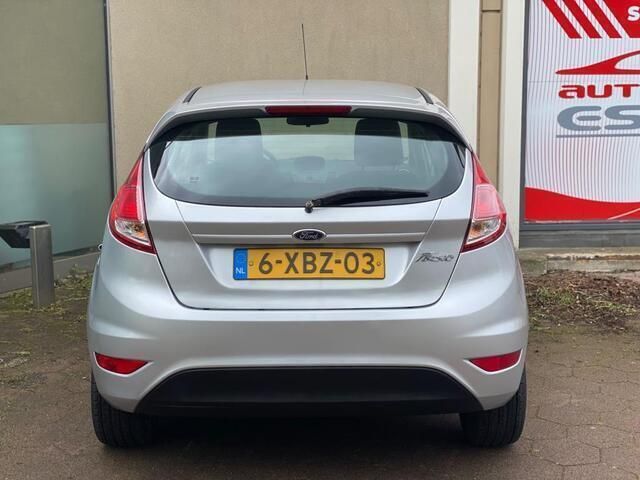 Occasion Ford Fiesta Style 65 PK (47 kW) 2014 Grijs Hatchback