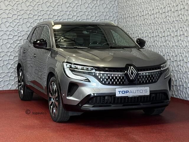 Grijs Occasion 2025 Renault Austral Techno SUV | € 35.888 (Eerlijke prijs) - Afbeelding 1/4