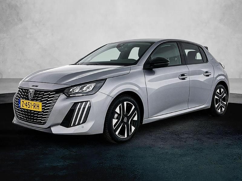 Grijs Gebruikt 2024 Peugeot 208 Allure Hatchback | € 24.920 (Iets duurder) - Afbeelding 1/3