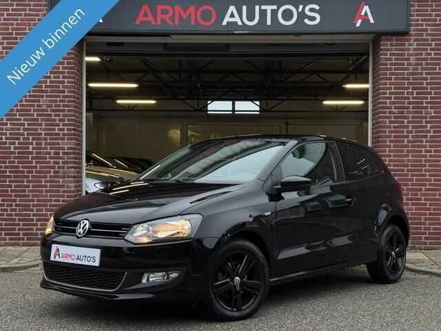 Zwart Gebruikt 2014 VW Polo Life Hatchback | € 7.150 (Eerlijke prijs) - Afbeelding 1/4