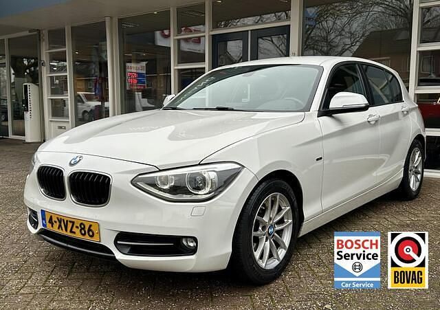 Wit Gebruikt 2014 BMW 114 Executive Hatchback | € 11.950 (Duur) - Afbeelding 1/4