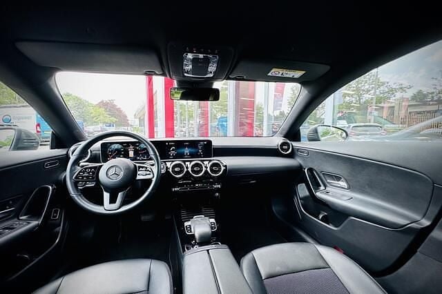 Occasion Mercedes CLA180 Shooting Brake Advantage 136 PK (100 kW) 2020 Grijs, metallic lak Stationwagen