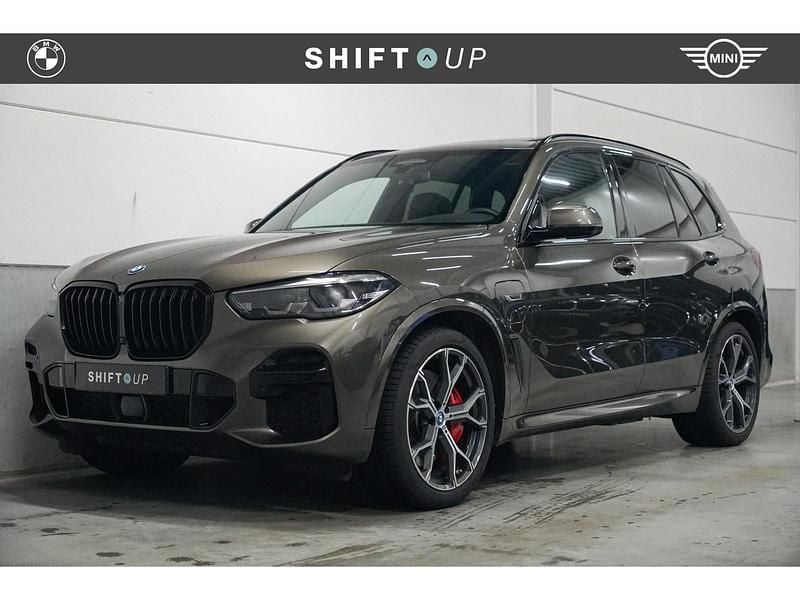 Groen Gebruikt 2023 BMW X5 M Sport SUV | € 71.940 (Eerlijke prijs) - Afbeelding 1/3