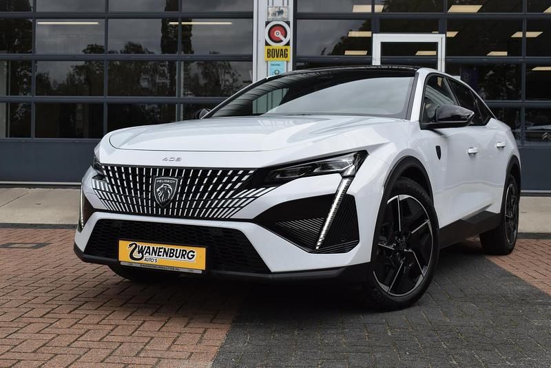 Wit Gebruikt 2024 Peugeot 408 GT Sedan | € 29.750 - Afbeelding 1/4