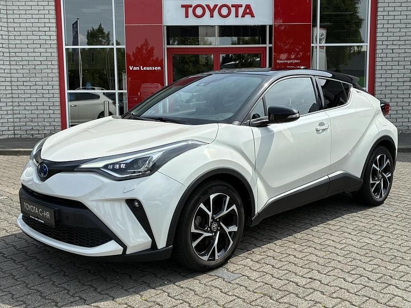 Wit Gebruikt 2021 Toyota C-HR SUV | € 25.900 (Eerlijke prijs) - Afbeelding 1/4