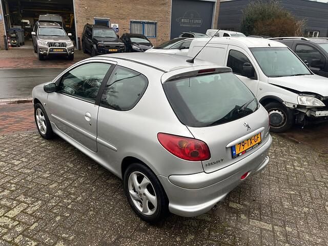 Occasion Peugeot 206 109 PK (80 kW) 2007 Grijs (metallic) Hatchback