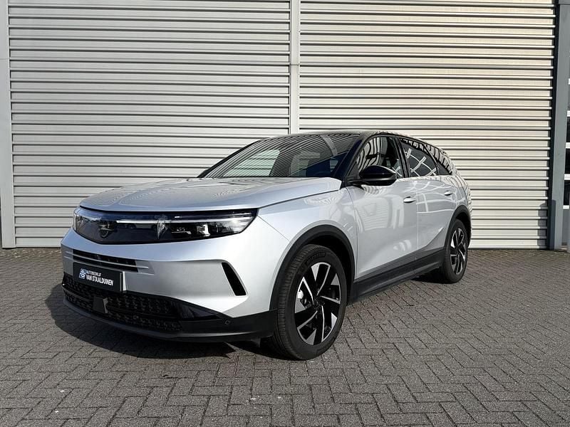 Occasion Opel Grandland X Sport 146 PK (107 kW) 2025 Grijs SUV