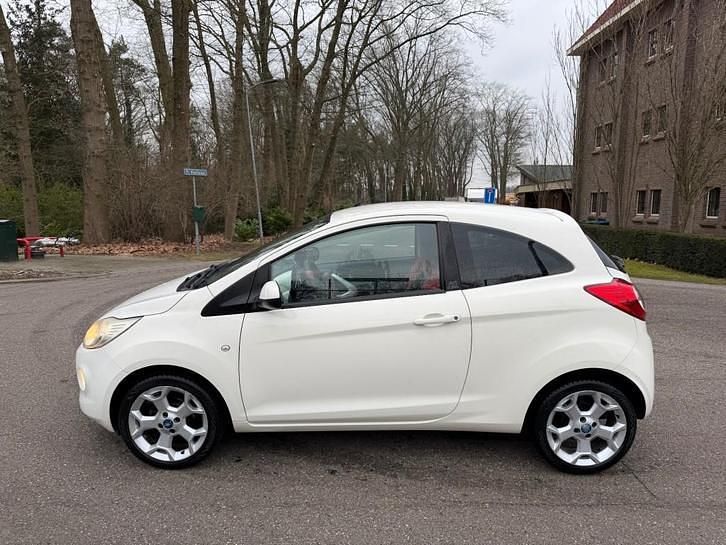 Occasion Ford Ka Titanium 69 PK (50 kW) 2009 Wit (metallic) Hatchback