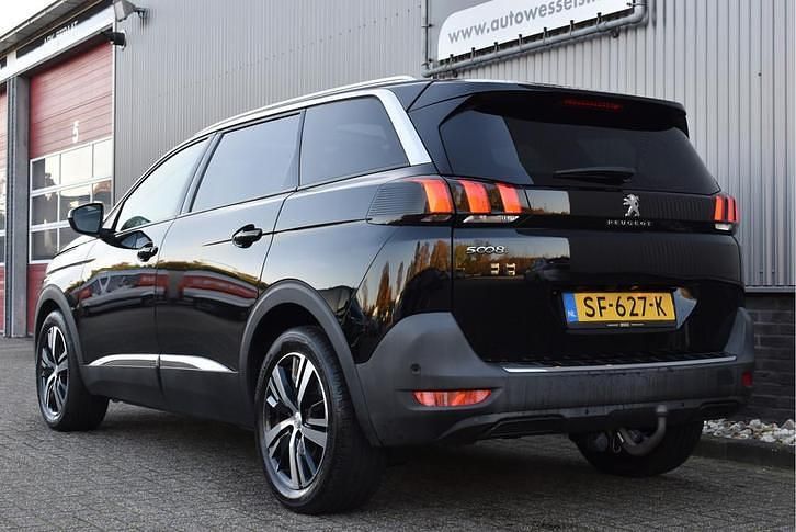 Occasion Peugeot 5008 Allure 131 PK (96 kW) 2018 Zwart SUV