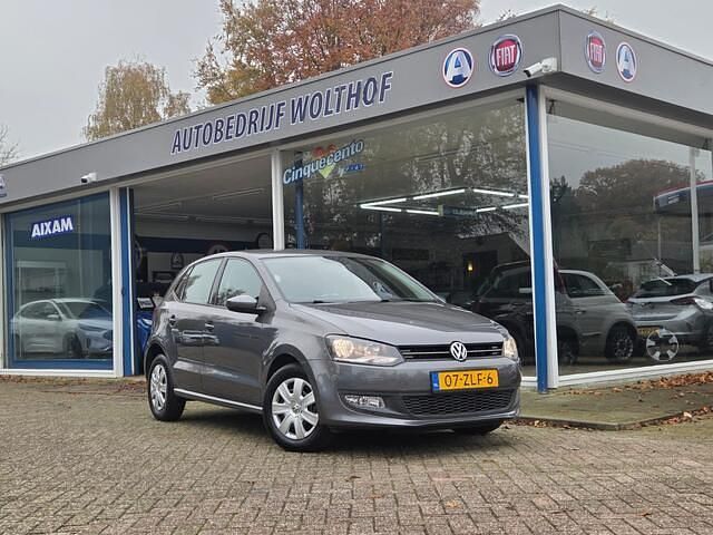 Grijs Gebruikt 2013 VW Polo Comfortline Hatchback | € 8.450 (Eerlijke prijs) - Afbeelding 1/4