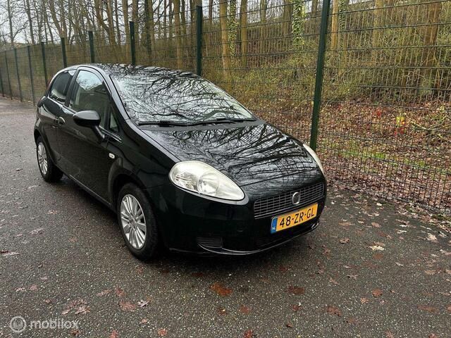 Occasion Fiat Grande Punto Dynamic 77 PK (56 kW) 2008 Zwart Hatchback