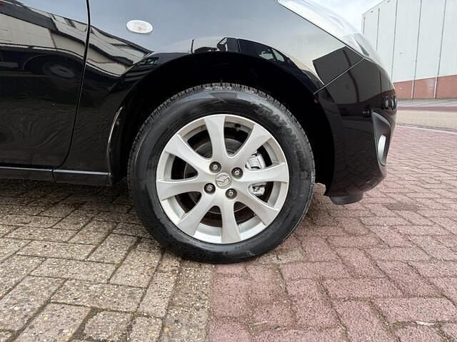 Occasion Mazda 2 75 PK (55 kW) 2011 Zwart Hatchback