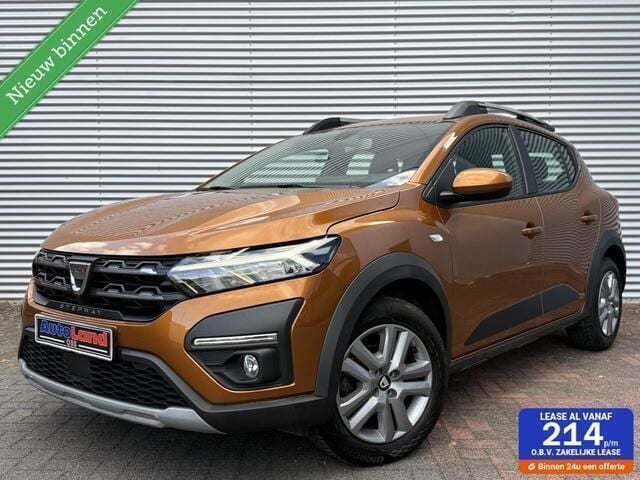 Oranje Gebruikt 2021 Dacia Sandero Stepway Hatchback | € 12.950 (Eerlijke prijs) - Afbeelding 1/4