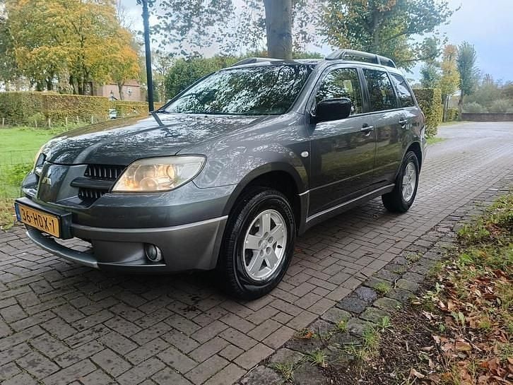 Gebruikt 2008 Mitsubishi Outlander SUV | € 2.450 (Eerlijke prijs) - Afbeelding 1/4
