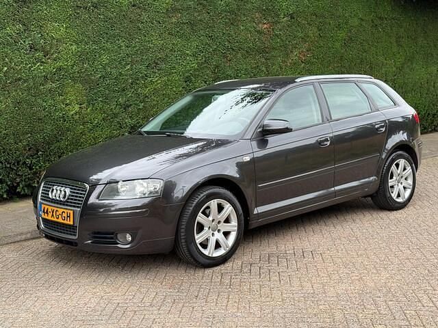 Occasion Audi A3 Sportback 116 PK (85 kW) 2007 Grijs Hatchback