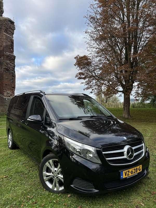 Occasion Mercedes V250 190 PK (139 kW) 2015 Zwart MPV