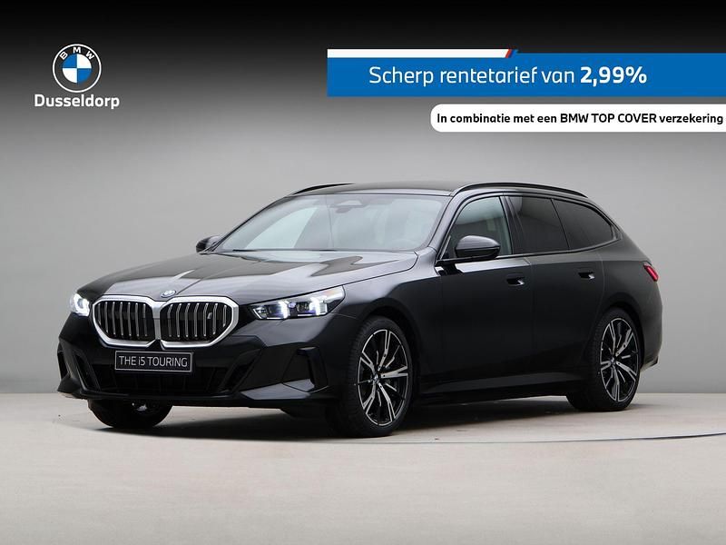 Zwart Occasion 2025 BMW i5 M Sport Stationwagen | € 81.538 - Afbeelding 1/4