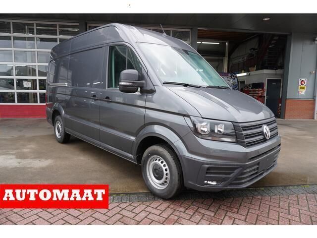 Grijs Gebruikt 2024 VW Crafter Van | € 39.950 - Afbeelding 1/4