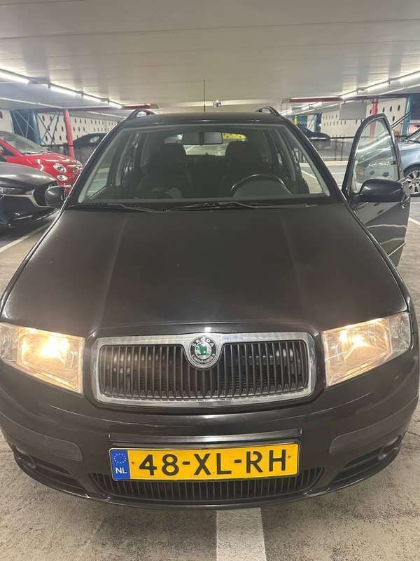 Gebruikt 2007 Skoda Fabia Classic Sedan | € 1.400 (Goede deal) - Afbeelding 1/4