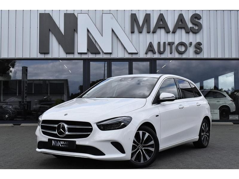 Wit Gebruikt 2021 Mercedes B250 MPV | € 28.950 (Eerlijke prijs) - Afbeelding 1/4