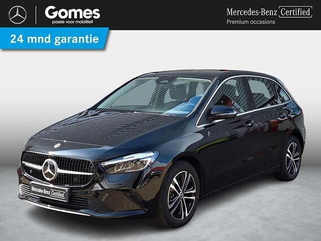 Zwart Gebruikt 2024 Mercedes B250 Business MPV | € 37.950 (Eerlijke prijs) - Afbeelding 1/4