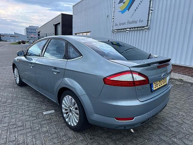 Occasion Ford Mondeo Titanium 146 PK (107 kW) 2008 Grijs Hatchback