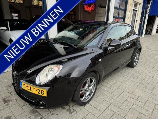 Zwart Gebruikt 2013 Alfa Romeo MiTo Distinctive Hatchback | € 3.999 (Eerlijke prijs) - Afbeelding 1/4