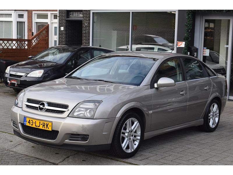 Occasion Opel Vectra Elegance 123 PK (90 kW) 2003 Grijs Hatchback