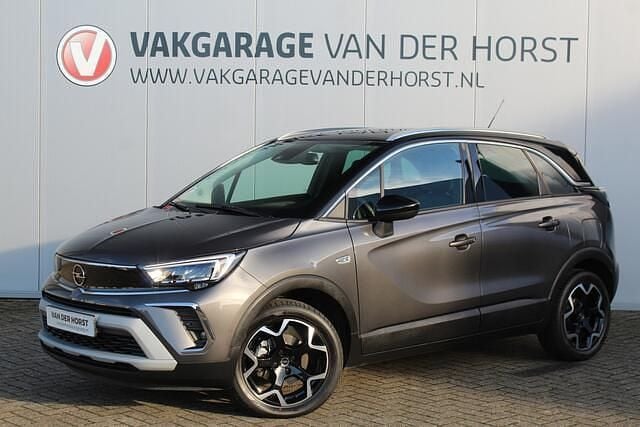 Grijs (metallic) Gebruikt 2023 Opel Crossland Ultimate SUV | € 19.950 (Eerlijke prijs) - Afbeelding 1/4