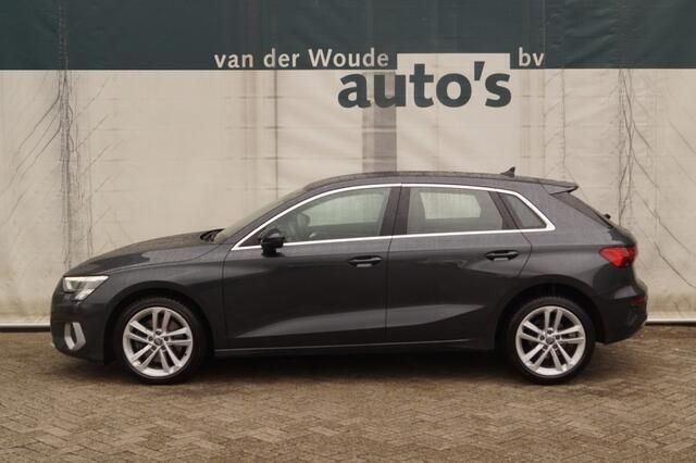 Grijs Gebruikt 2020 Audi A3 Sportback Business Hatchback | € 18.900 (Eerlijke prijs) - Afbeelding 1/4