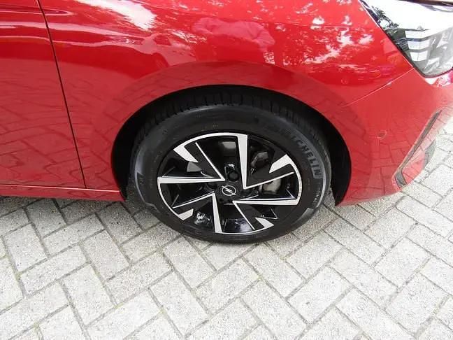 Occasion Opel Corsa 101 PK (74 kW) 2024 Rood Hatchback