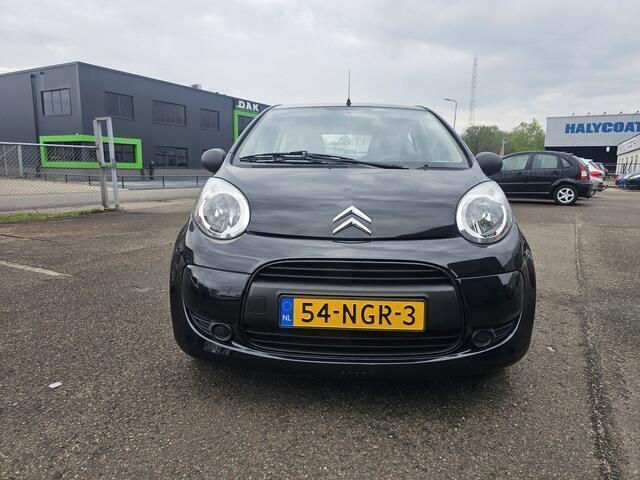 Zwart Gebruikt 2010 Citroën C1 Hatchback | € 2.899 (Eerlijke prijs) - Afbeelding 1/4