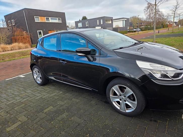Occasion Renault Clio IV 89 PK (65 kW) 2013