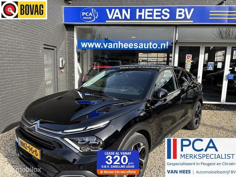 Zwart Gebruikt 2023 Citroën C4 PureTech SUV | € 24.945 (Iets duurder) - Afbeelding 1/4