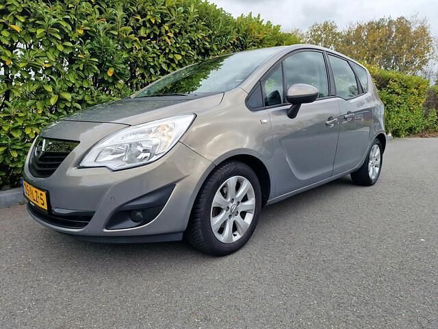 Bruin Gebruikt 2011 Opel Meriva Edition MPV | € 4.990 (Goede deal) - Afbeelding 1/4