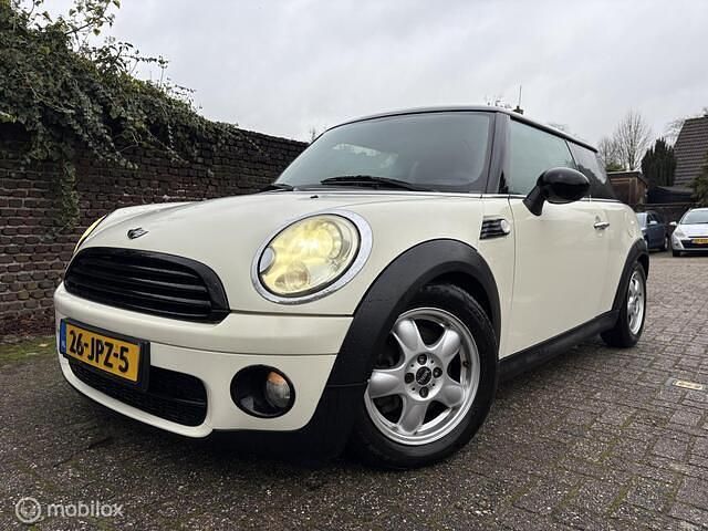 Wit Gebruikt 2007 Mini John Cooper Works Hatchback | € 2.699 (Super prijs) - Afbeelding 1/4