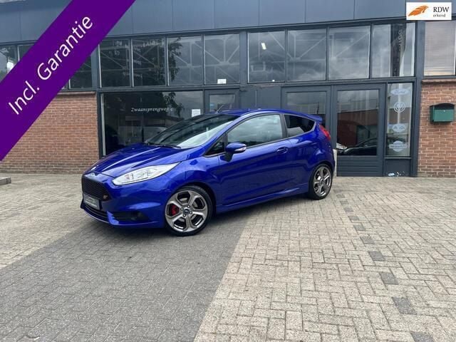 Blauw Gebruikt 2014 Ford Fiesta Performance Edition Hatchback | € 12.950 (Iets duurder) - Afbeelding 1/4