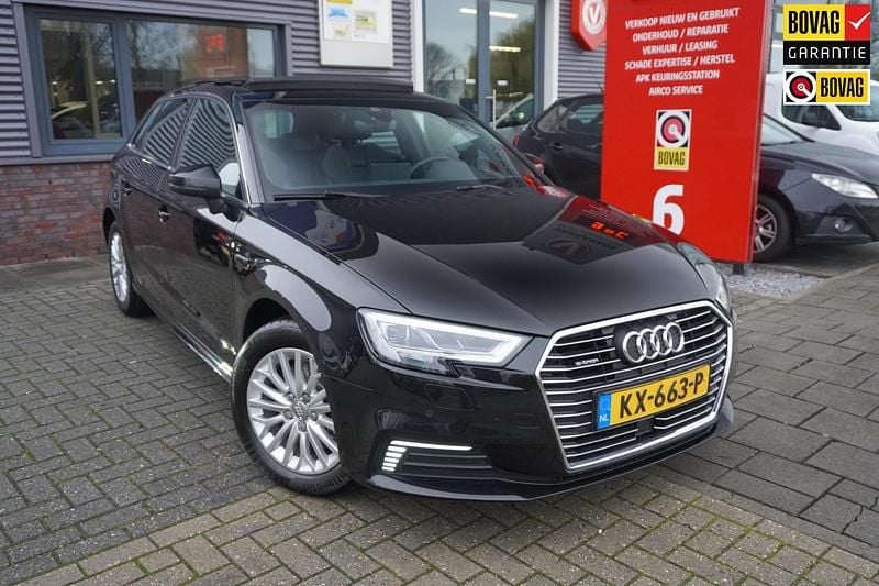 Zwart Gebruikt 2016 Audi A3 Sportback e-tron Performance Hatchback | € 9.750 (Eerlijke prijs) - Afbeelding 1/4