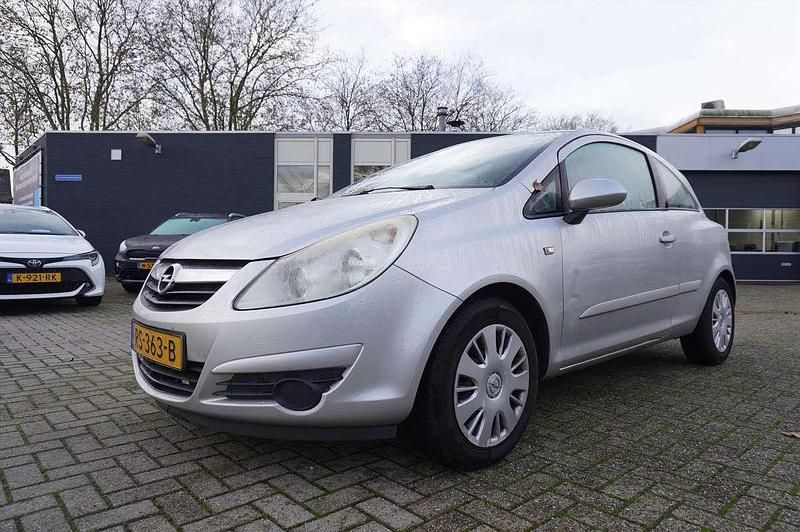Grijs Gebruikt 2007 Opel Corsa Hatchback | € 500 (Super prijs) - Afbeelding 1/4