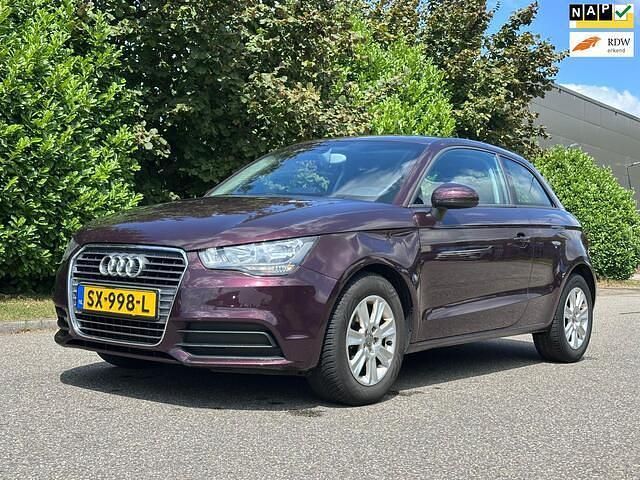 Paars Gebruikt 2014 Audi A1 Proline Hatchback | € 6.950 (Super prijs) - Afbeelding 1/4