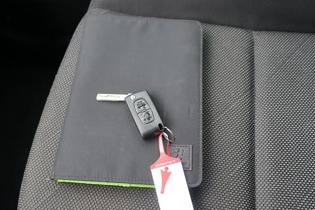 Occasion Peugeot 207 95 PK (69 kW) 2009 Zwart Hatchback