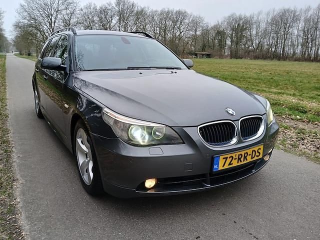 Occasion BMW 525 Executive 218 PK (160 kW) 2005 Grijs Stationwagen