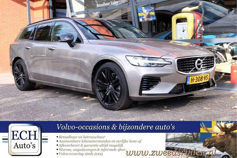Grijs Gebruikt 2020 Volvo V60 R-Design Stationwagen | € 19.950 (Duur) - Afbeelding 1/4