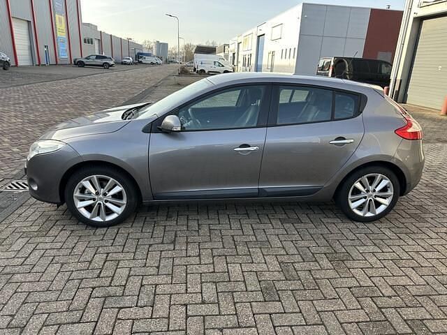 Occasion Renault Mégane III 110 PK (80 kW) 2010 Grijs Hatchback