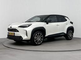 Wit metallic Gebruikt 2022 Toyota Yaris Limited SUV | € 28.780 - Afbeelding 1/4