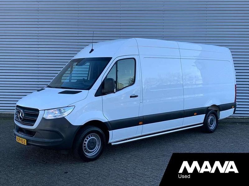 Wit Gebruikt 2021 Mercedes Sprinter Van | € 24.800 (Goede deal) - Afbeelding 1/4