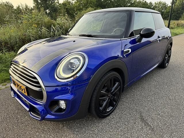 Blauw Gebruikt 2019 Mini Cooper Hatchback | € 17.900 (Goede deal) - Afbeelding 1/4