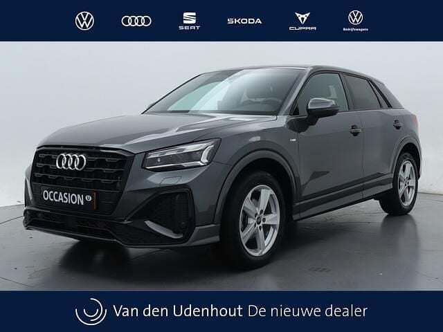 Grijs Gebruikt 2024 Audi Q2 S-Line SUV | € 37.490 (Duur) - Afbeelding 1/4